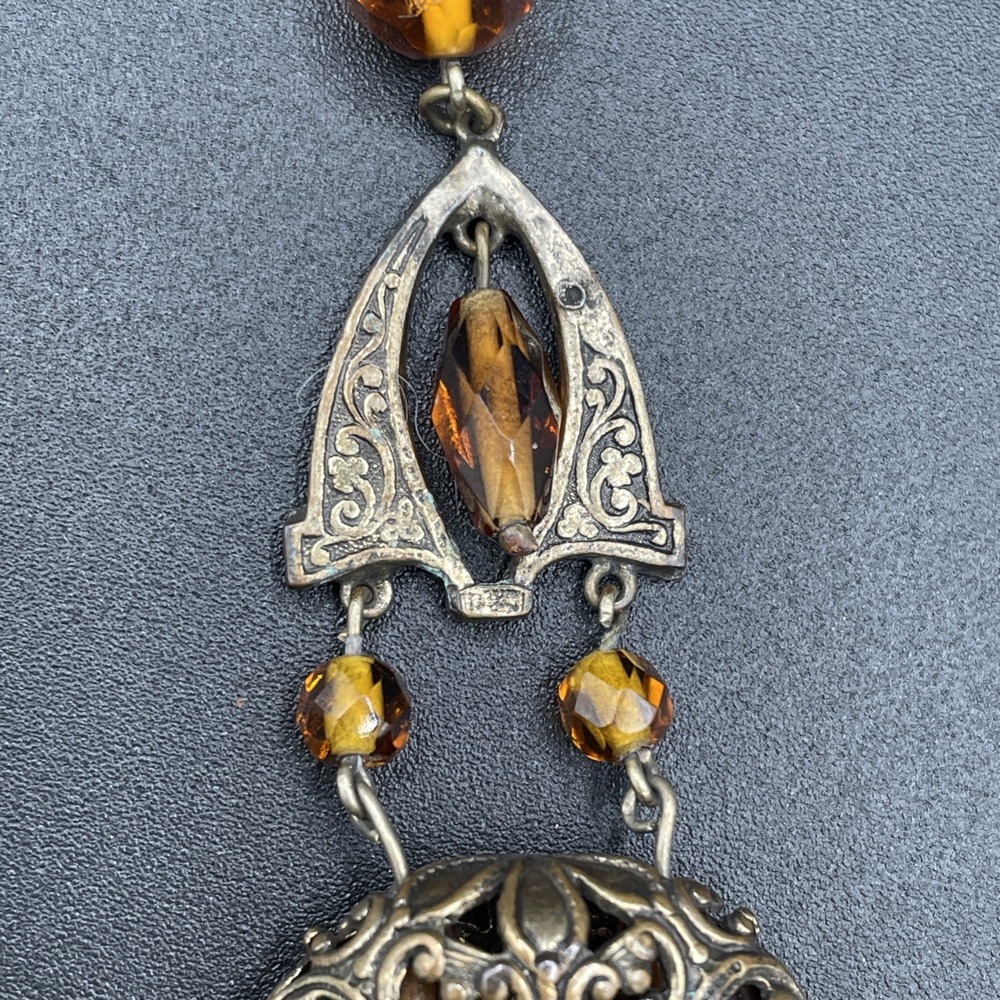 Antique c1920's Art Deco Czech Amber Glass Brass Filigree Flapper Necklace 40" - Picture 5 of 11